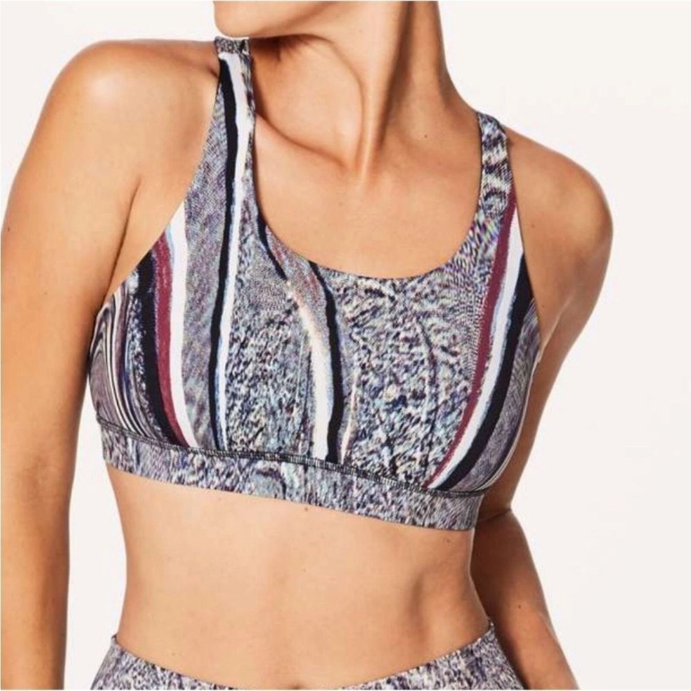 Lululemon Energy Sports Bra Nulux In Polychromatic. Size 10.